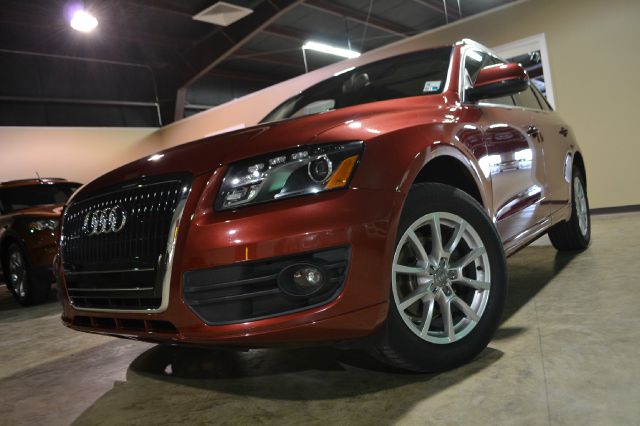 2009 Audi Q5 CREW LS