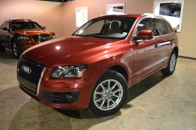 2009 Audi Q5 CREW LS