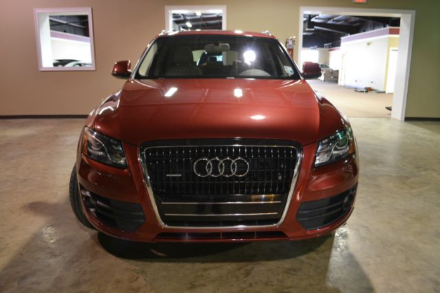 2009 Audi Q5 CREW LS