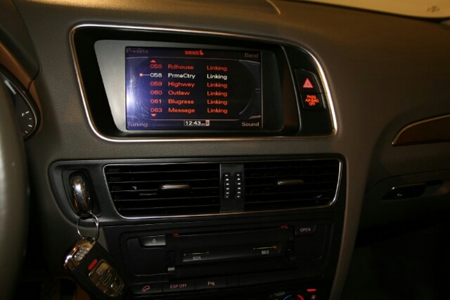 2010 Audi Q5 3.6R Premium