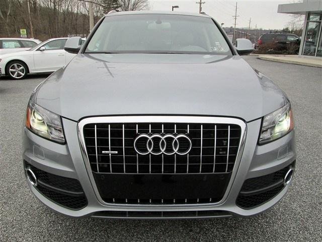 2011 Audi Q5 4dr SR5 3.4L Auto 4WD