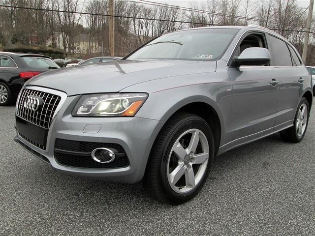 2011 Audi Q5 4dr SR5 3.4L Auto 4WD