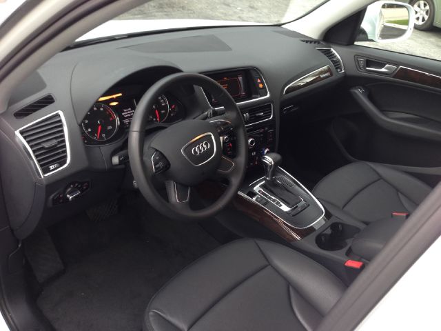 2013 Audi Q5 Ext Cab 157.5