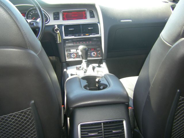 2007 Audi Q7 RT/1