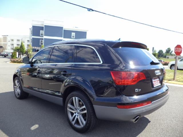 2007 Audi Q7 SE 4 Dr