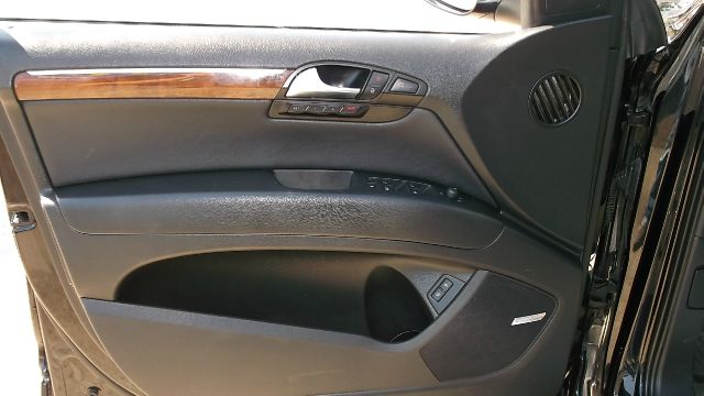 2007 Audi Q7 L Quattro AT6