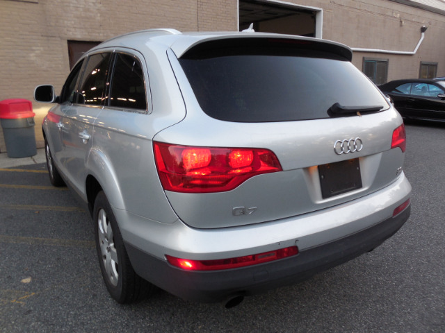 2007 Audi Q7 4dr Sdn GS Plus