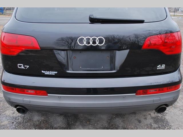 2007 Audi Q7 RT/1
