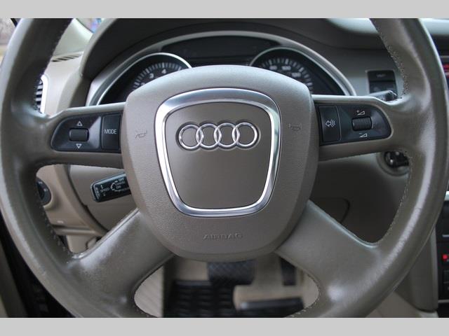 2007 Audi Q7 RT/1