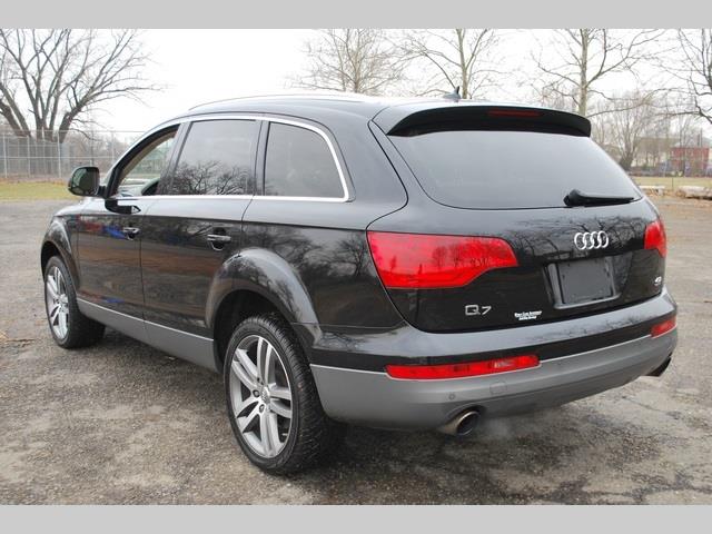 2007 Audi Q7 RT/1