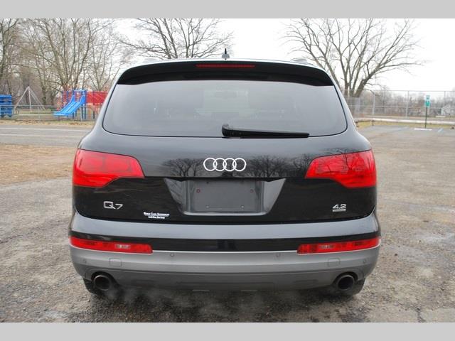 2007 Audi Q7 RT/1