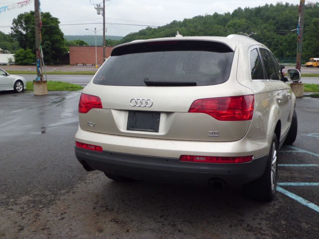 2008 Audi Q7 4dr Sdn GS Plus