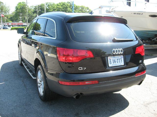2008 Audi Q7 4WD Quad Cab V8 SLT