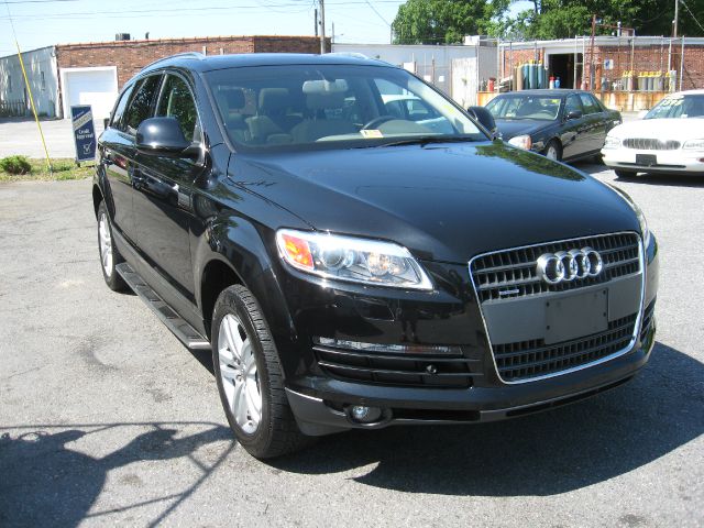 2008 Audi Q7 4WD Quad Cab V8 SLT