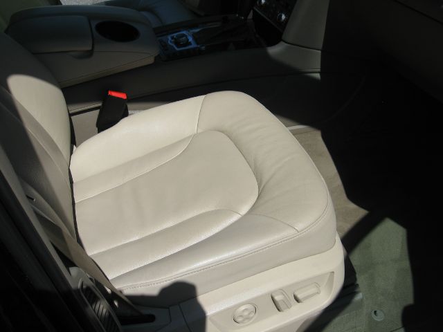 2008 Audi Q7 4WD Quad Cab V8 SLT
