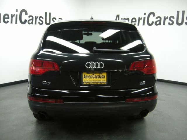 2008 Audi Q7 4dr Sdn GS Plus