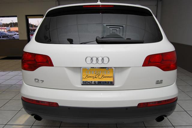 2009 Audi Q7 RT/1