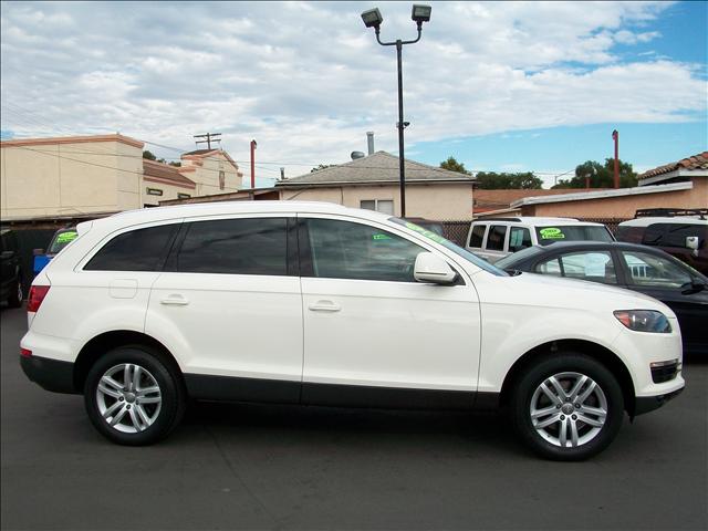 2009 Audi Q7 RT/1