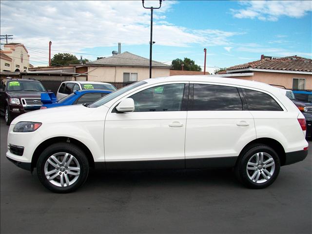 2009 Audi Q7 RT/1