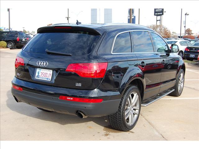 2009 Audi Q7 RT/1