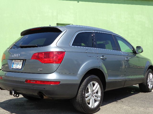 2009 Audi Q7 RT/1