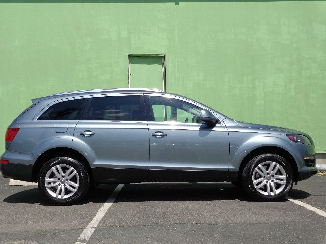 2009 Audi Q7 RT/1