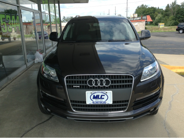 2009 Audi Q7 Unknown