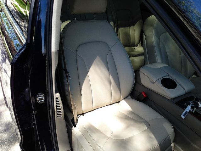 2011 Audi Q7 4dr Sdn Man Late Avail