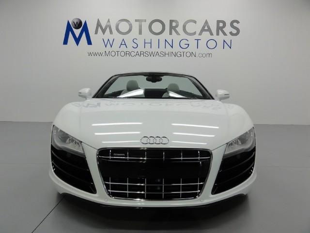 2011 Audi R8 Black/grey