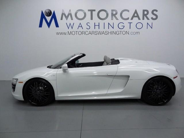 2011 Audi R8 Black/grey