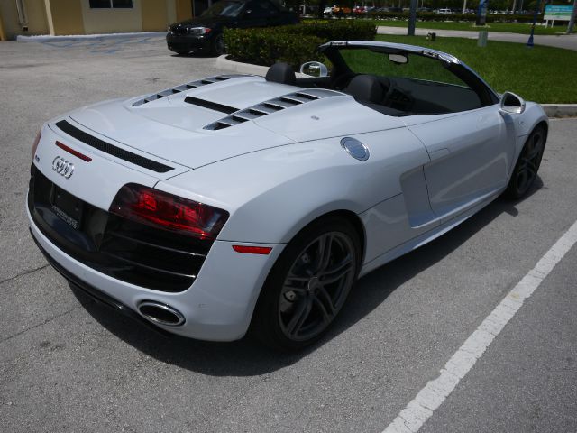 2012 Audi R8 SLT Short Bed V-8