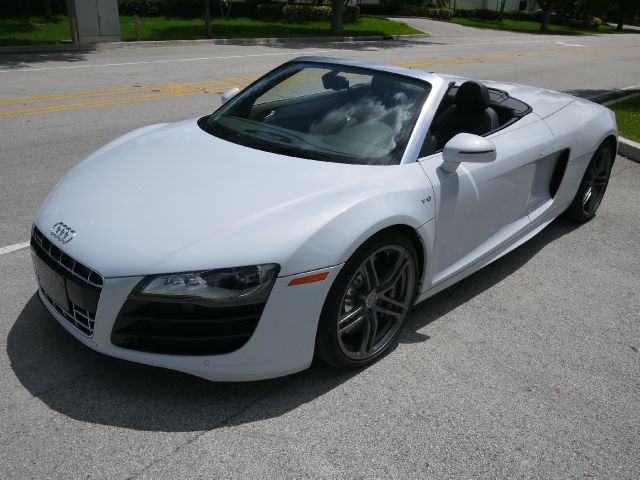 2012 Audi R8 SLT Short Bed V-8