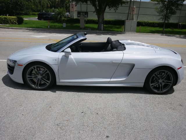 2012 Audi R8 SLT Short Bed V-8