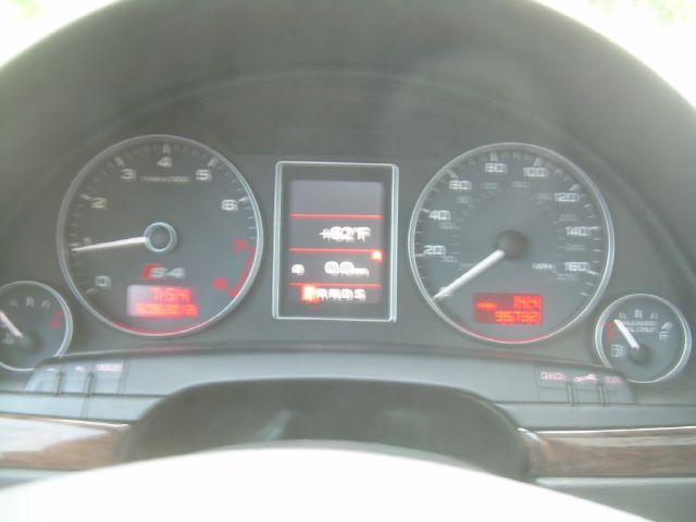 2004 Audi S4 WGN Touring