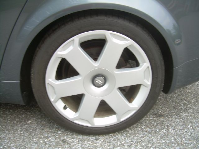 2004 Audi S4 WGN Touring