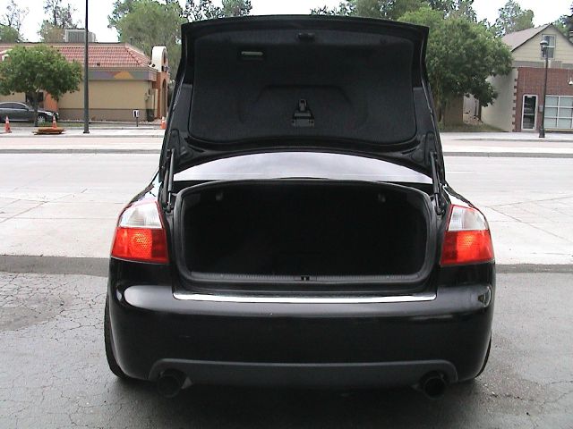 2004 Audi S4 Utilitie