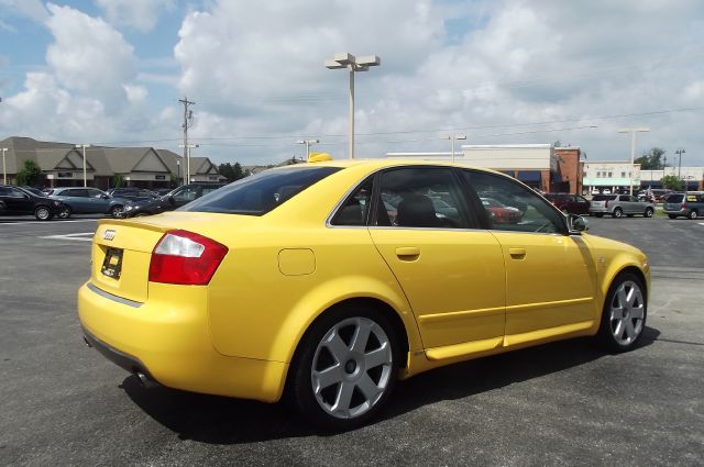 2004 Audi S4 Utilitie