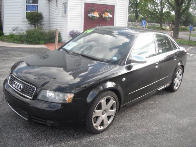 2004 Audi S4 I-290 S