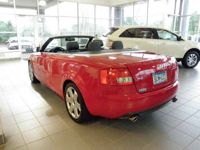 2005 Audi S4 2.2L Manual