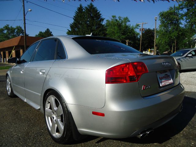 2005 Audi S4 Utilitie