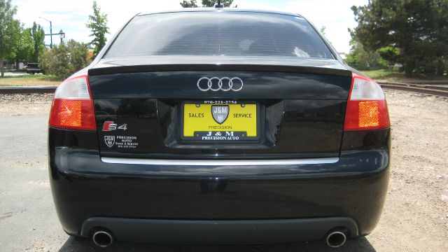 2005 Audi S4 Utilitie