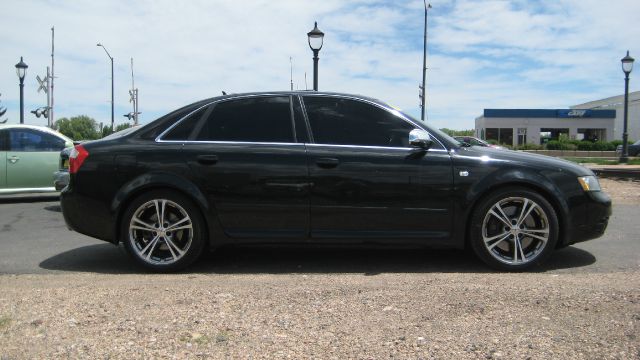 2005 Audi S4 Utilitie