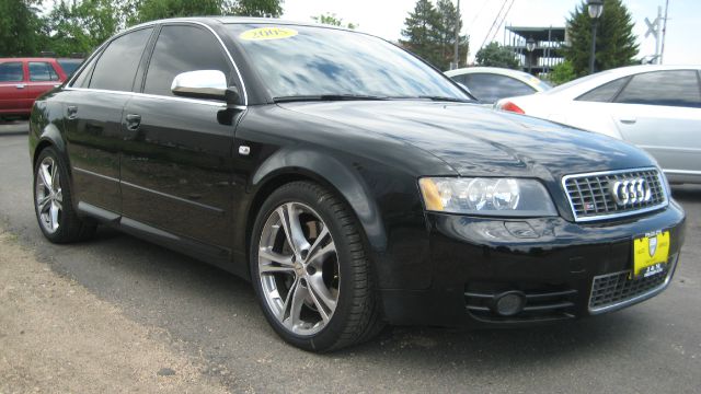 2005 Audi S4 Utilitie