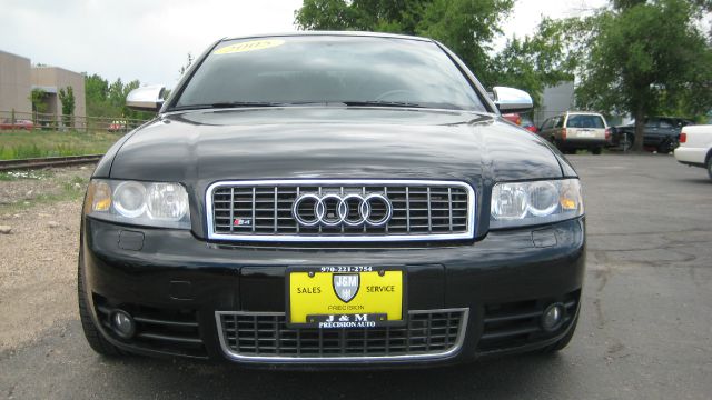 2005 Audi S4 Utilitie