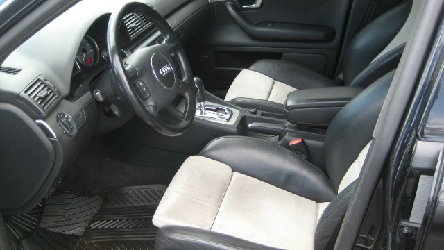 2005 Audi S4 Utilitie