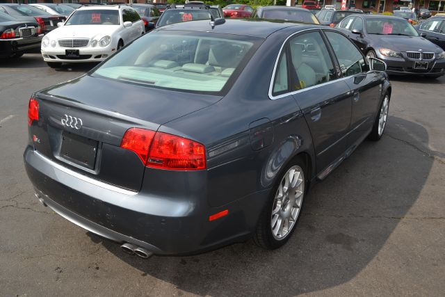 2006 Audi S4 Utilitie