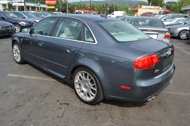 2006 Audi S4 Utilitie