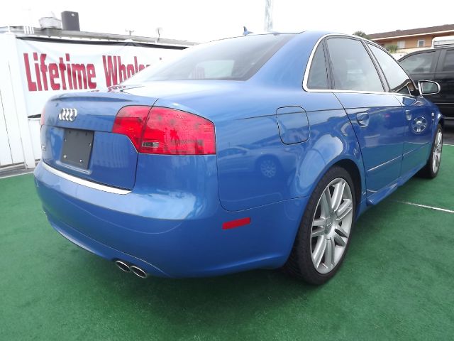 2007 Audi S4 Utilitie