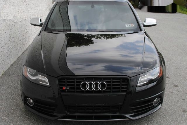 2010 Audi S4 Silverado Shortbed