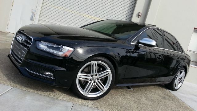 2013 Audi S4 Silverado Shortbed